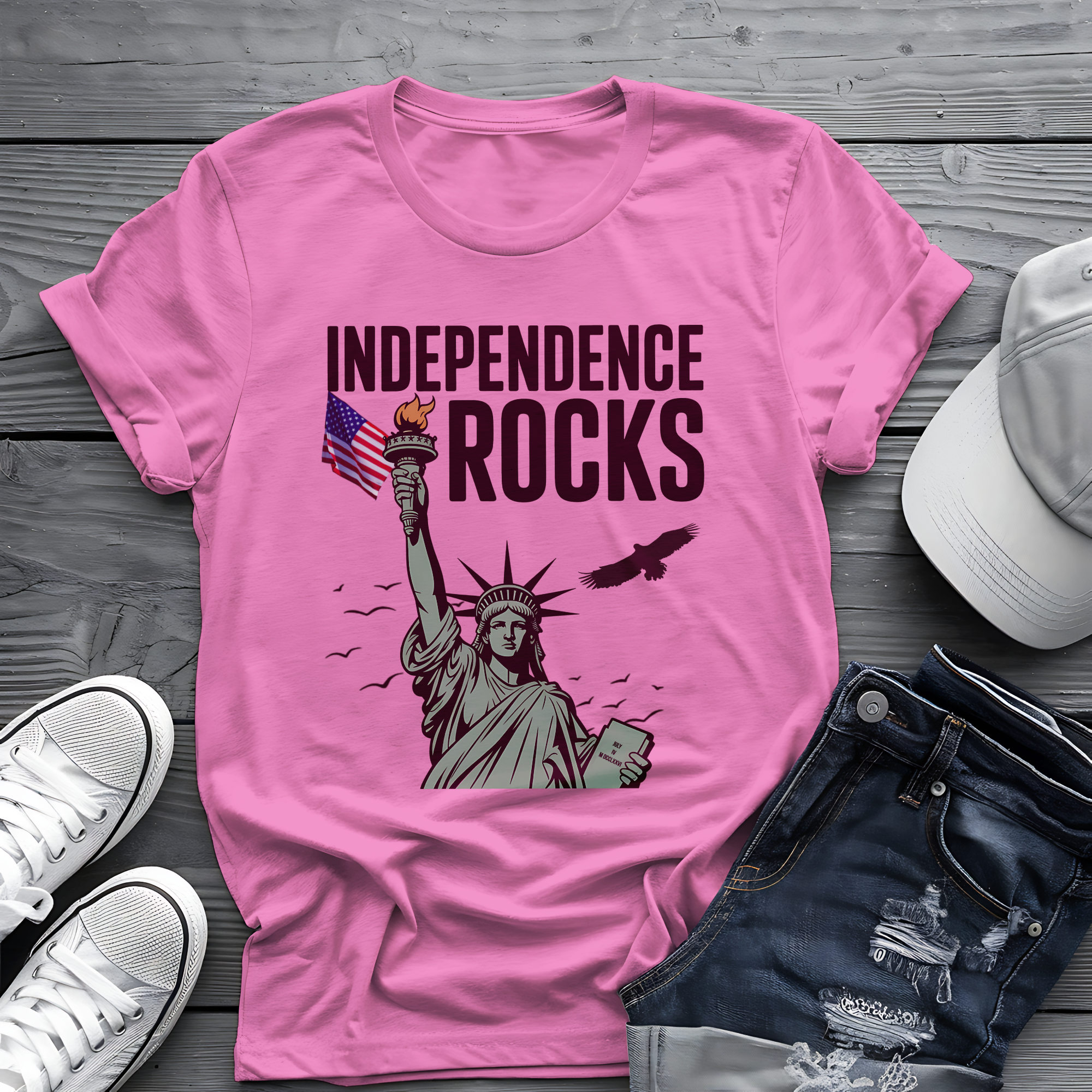 Independence Rocks Tee 🗽 Patriotic 4th of July Statue of Liberty Shirt